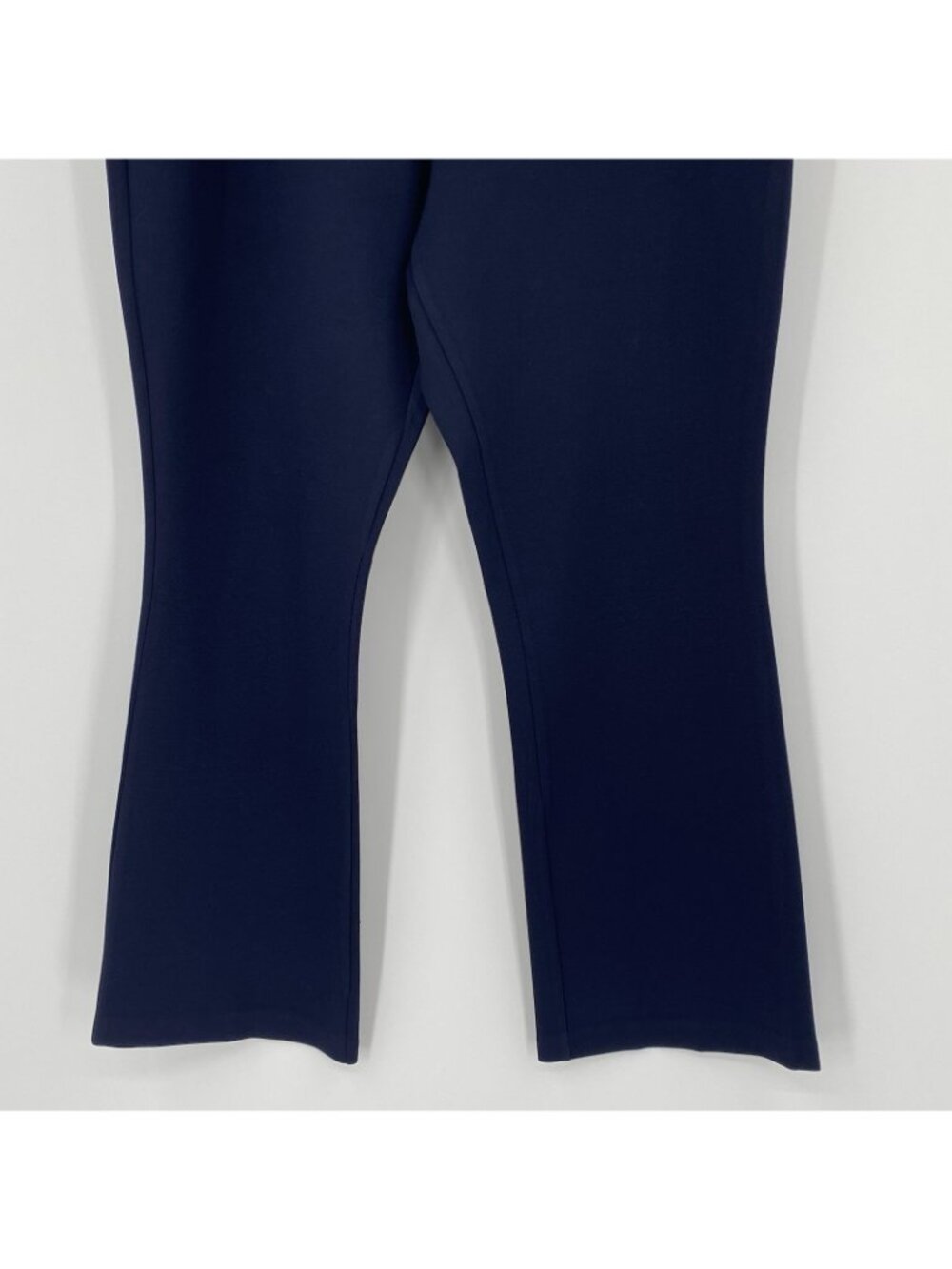 Ann Mashburn Pants Womens Large Navy Stretch Pull On Slim Ponte Mini Flare Hem - Picture 9 of 15